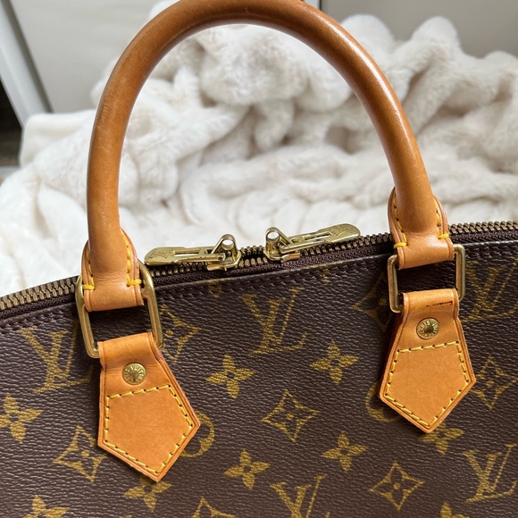 SOLD - Picture 9 of 16